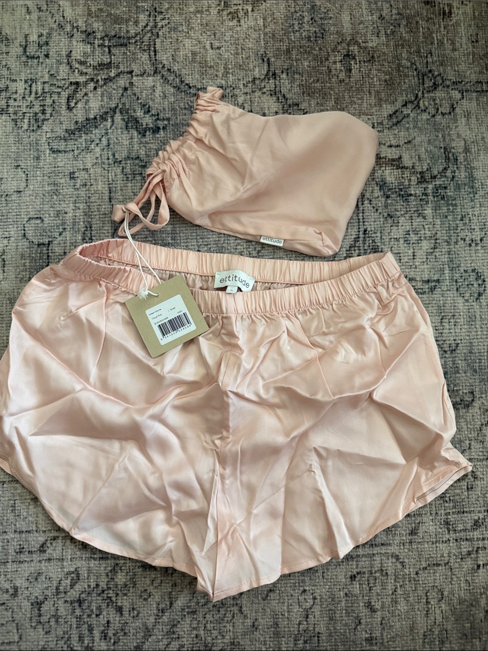 Ettitude Light Cloud Pink Blush Satin Sleep Shorts Size Small $149